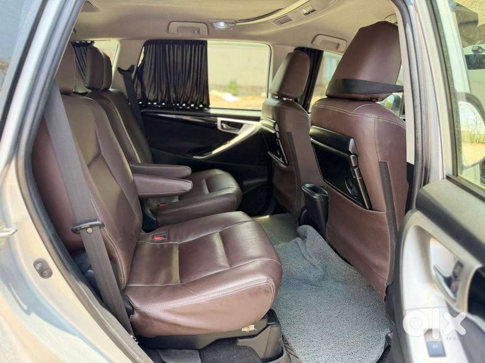Toyota Innova Crysta 2.4 V 8 Str, 2019, Diesel