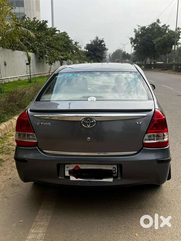Toyota Petrol Manual 2013 Car