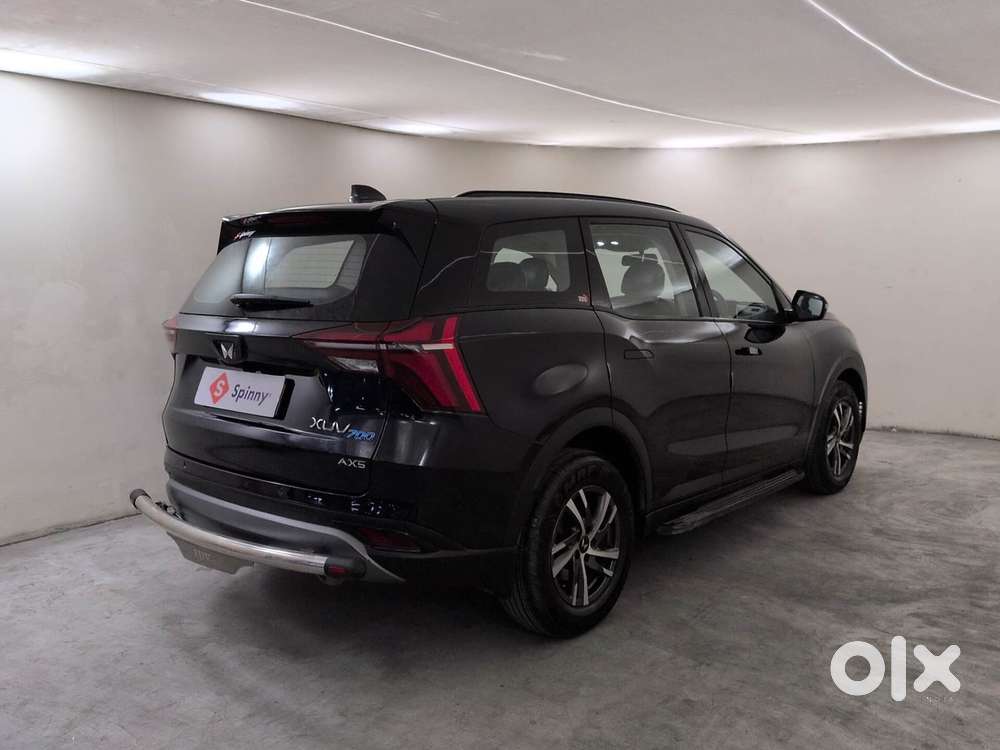Mahindra Xuv700 2.2 Ax 5 Diesel At Str, 2024, Diesel