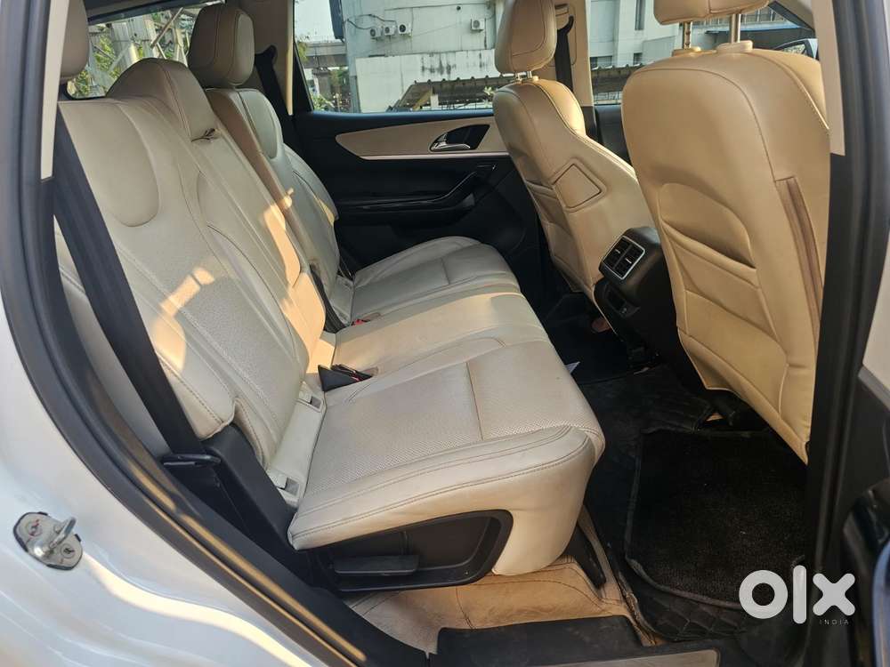 Mahindra Xuv700 2.2 Ax 7 Diesel Mt Luxury Pack Str, 2022, Diesel