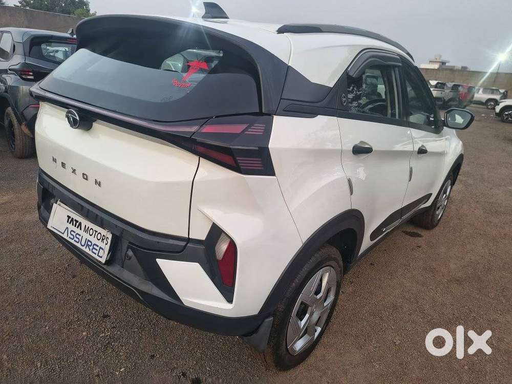 Tata Nexon Pure 1.2 S Revotron Petrol 6 Mt, 2023, Petrol