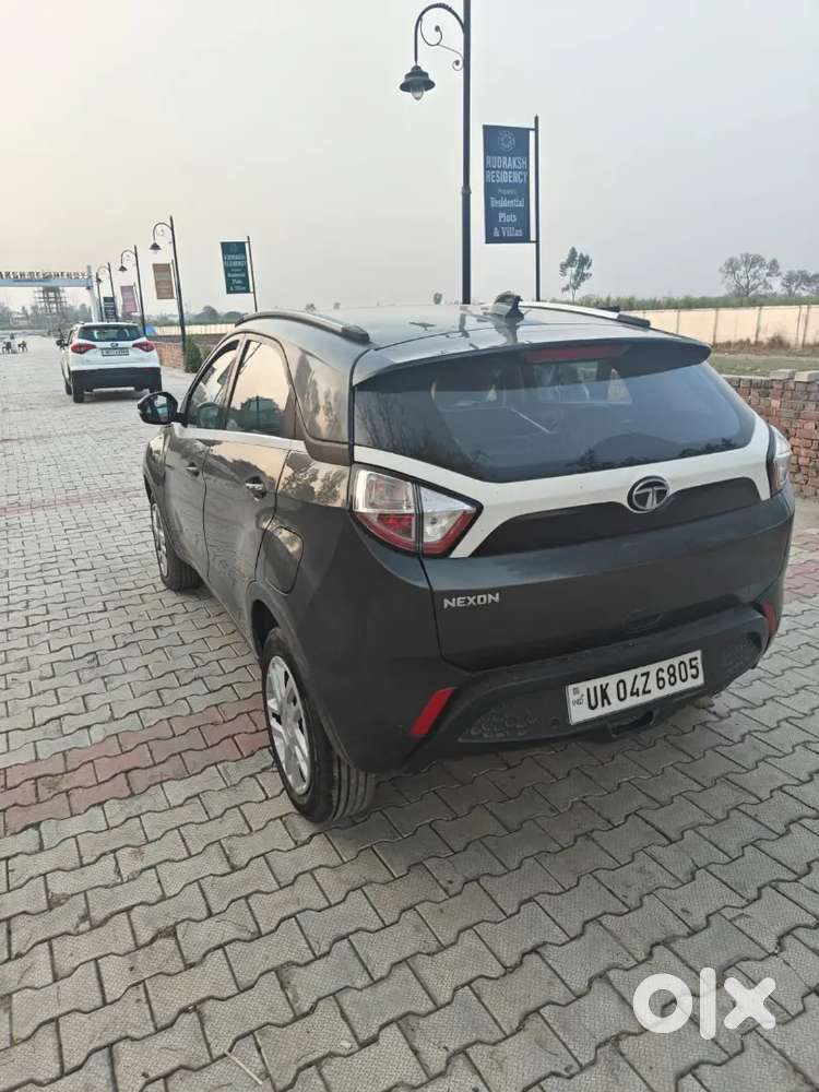 Tata Nexon 2018 Diesel 71000 Km Driven