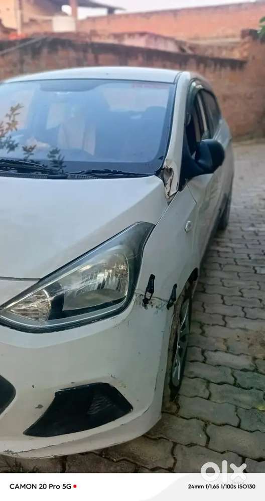 Hyundai Xcent 2016