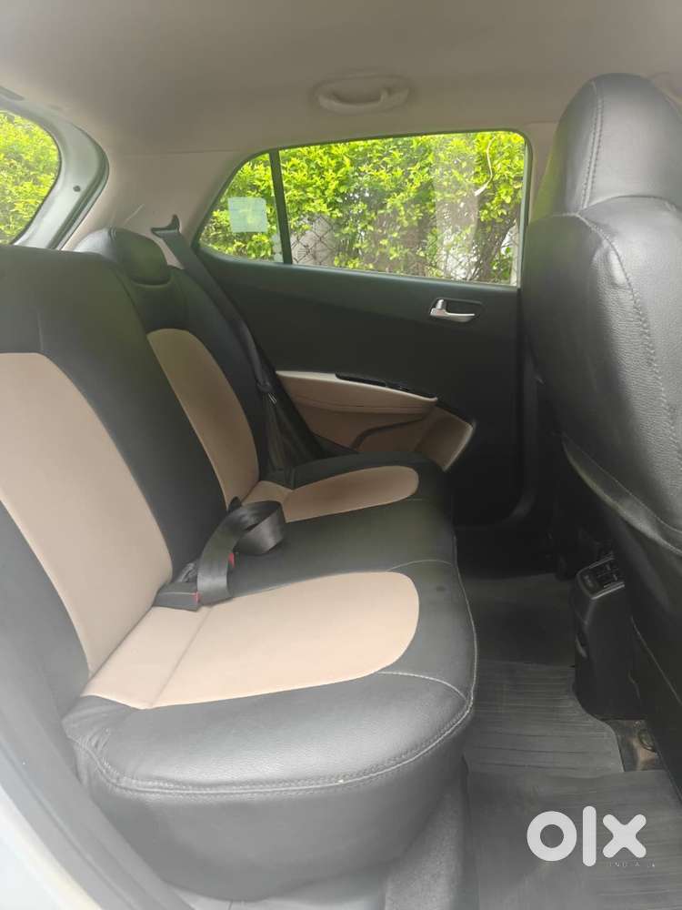 Hyundai Grand I10 Sportz (o) 1.2 At Vtvt, 2018, Petrol