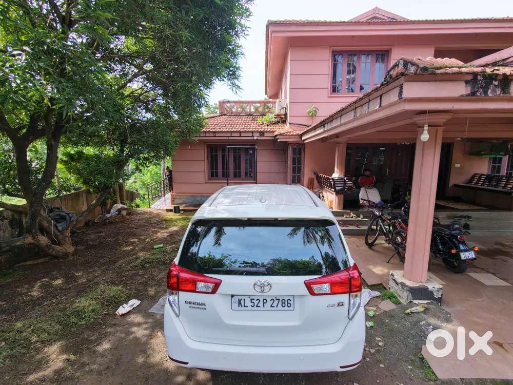 Toyota Innova Crysta 2019 Diesel 150000 Km Driven