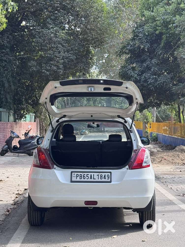 Maruti Suzuki Swift Vdi Optional, 2016, Diesel