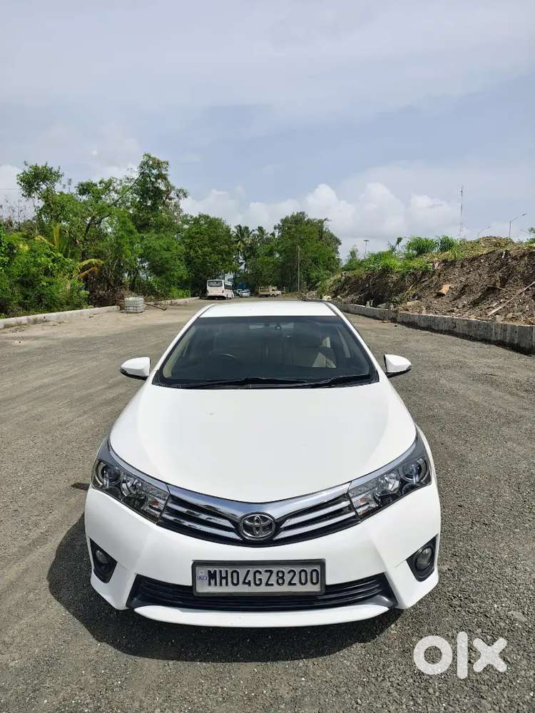 Toyota Corolla Altis 2015