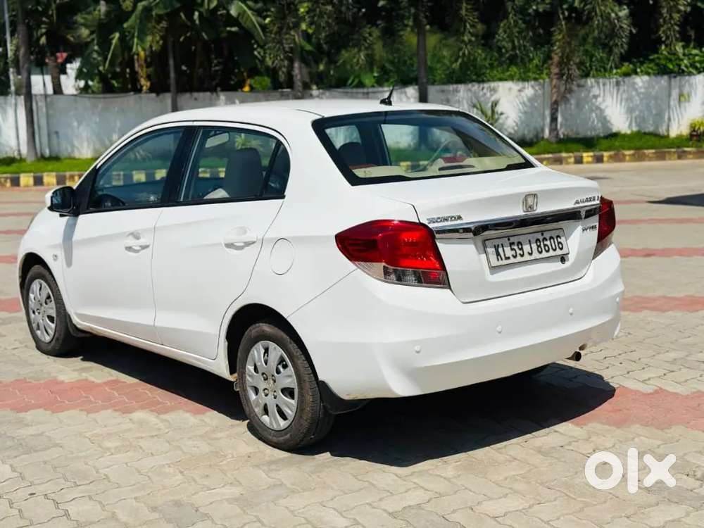 Honda Amaze 2014 Petrol Well Maintained