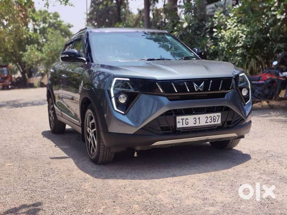 Mahindra Xuv 3xo Ax5 Ds Mt, 2024, Petrol