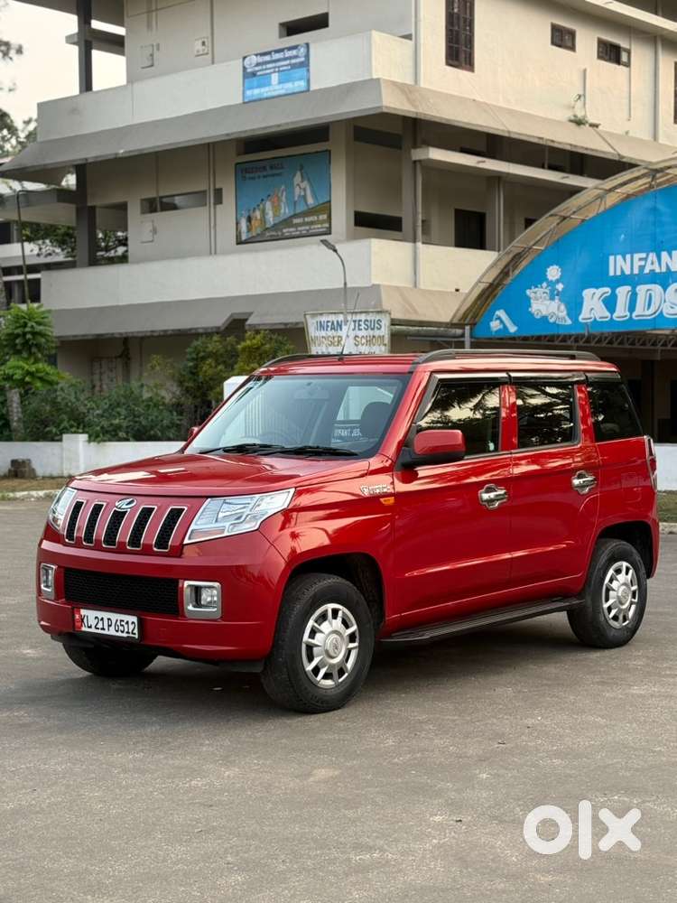 Mahindra Tuv 300
