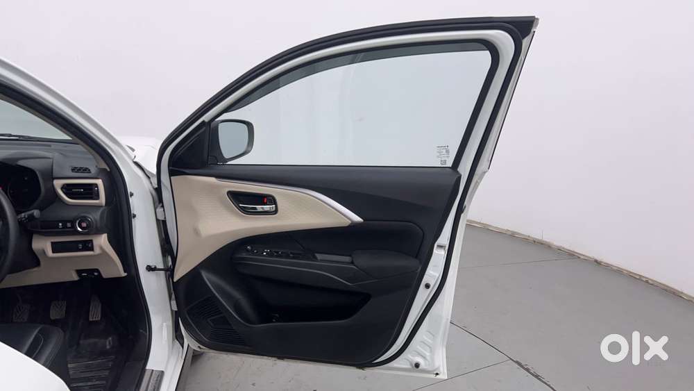 Maruti Suzuki Dzire 1.2 Zxi Plus, 2025, Petrol