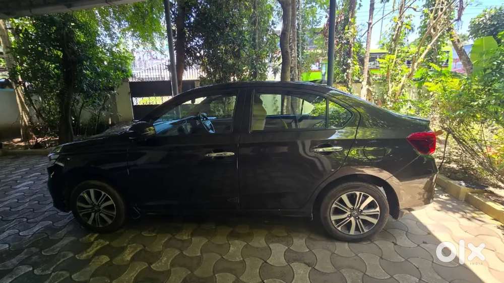 Honda Amaze Automatic 2024 Petrol 18000 Km Driven