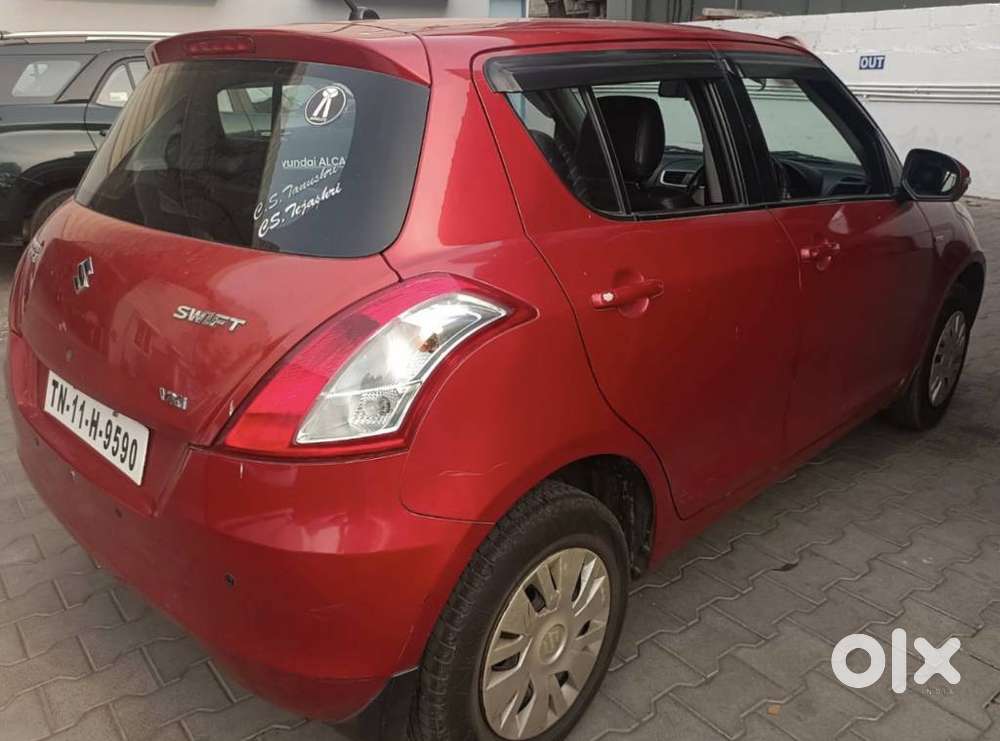 Maruti Suzuki Swift Vxi 1.2 Abs Bs-iv, 2014, Petrol