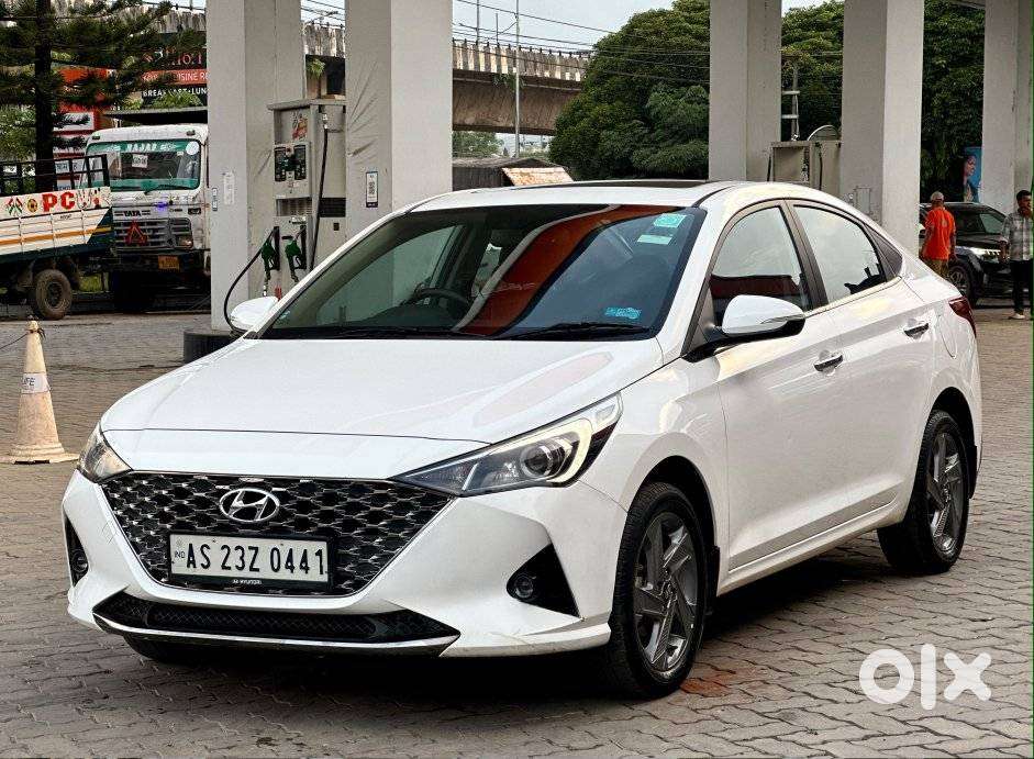 Hyundai Verna 1.5 Sx Petrol Mt, 2020, Petrol