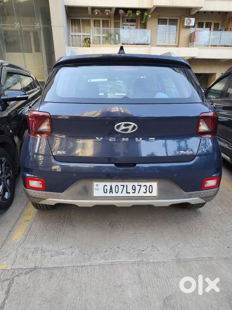 Hyundai Venue 2020 Petrol 68000 Km Driven