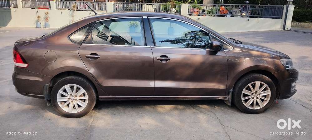 Volkswagen Vento 1.2 Tsi Highline At, 2016, Petrol