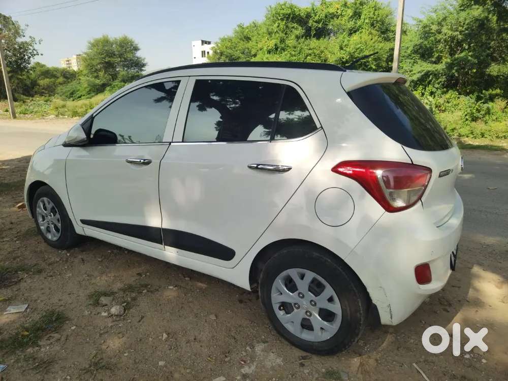 Hyundai Grand I10 Sportz 2014