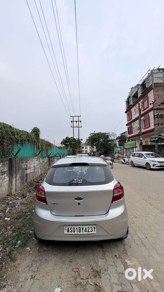 Ford Figo Petrol 2016