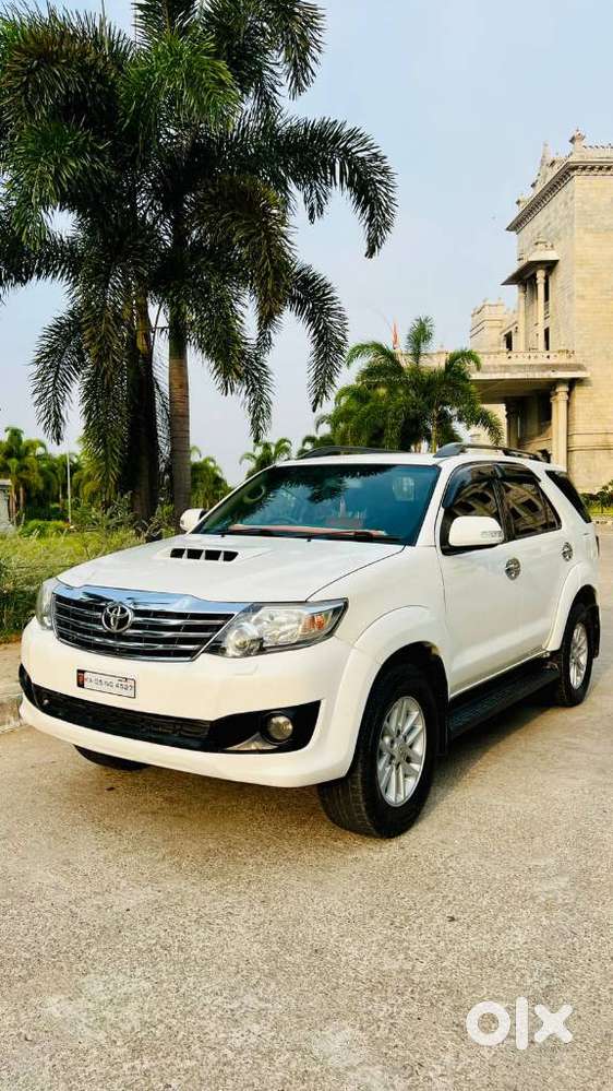 Toyota Fortuner 3.0 4x2 Automatic, 2013, Diesel