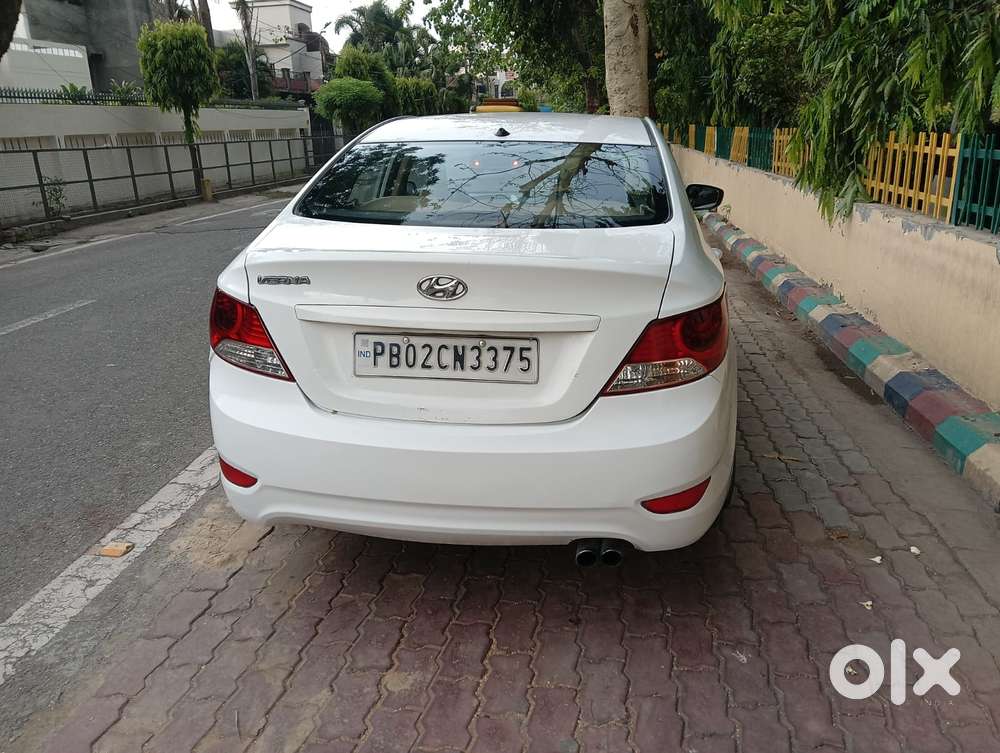 Hyundai Verna, 2014, Diesel