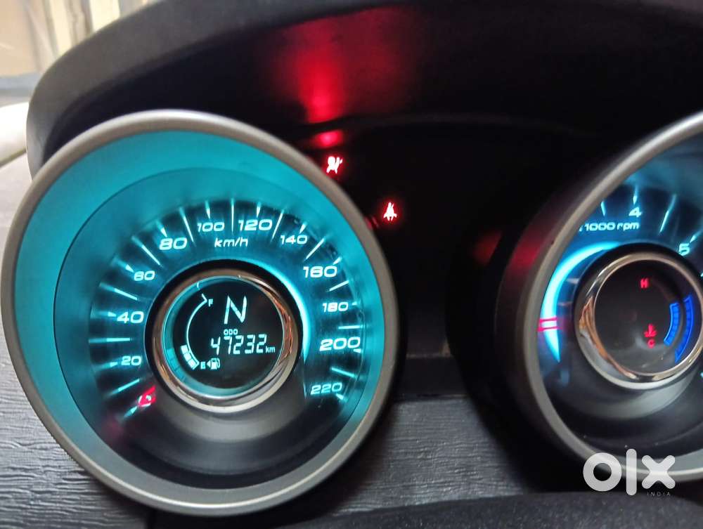 Mahindra Xuv500 2.2 W10, 2016, Diesel