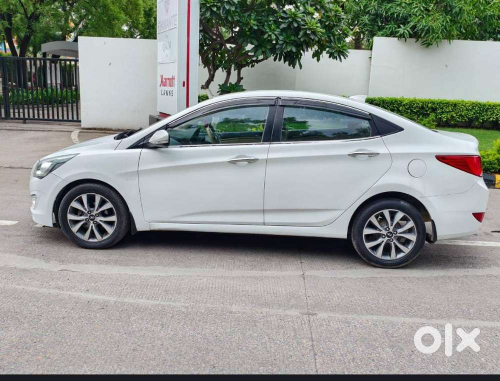 Hyundai Verna 1.6 Sx (o) Vtvt Se, 2017, Diesel