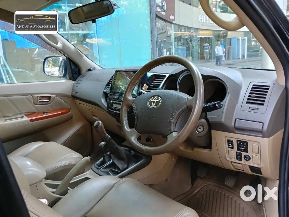 Toyota Fortuner, 2011, Diesel