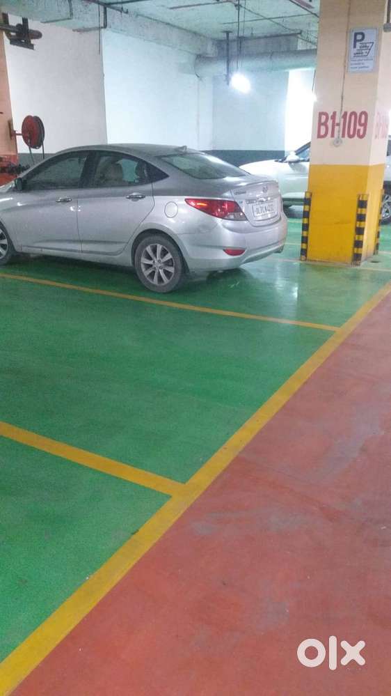 Top Model Personal Automatic Hyundai Verna 6 Airbag Highway Avg 18kmpl