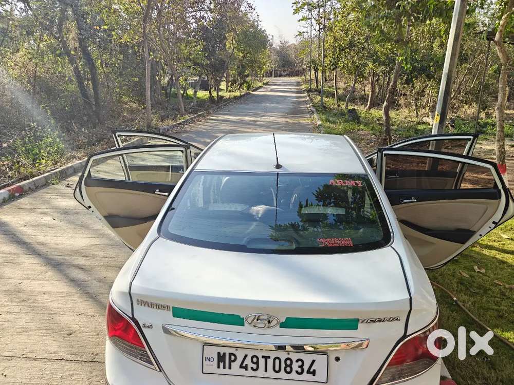 Hyundai Fluidic Verna 2014