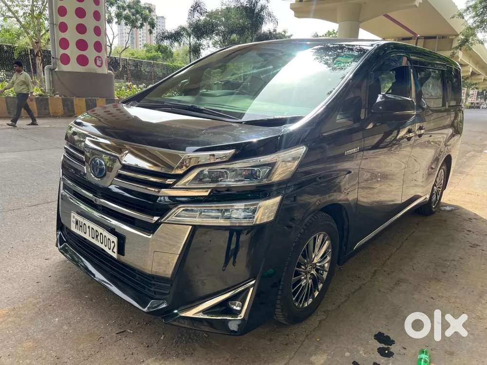 Toyota Vellfire 2.5 Hybrid, 2020, Petrol