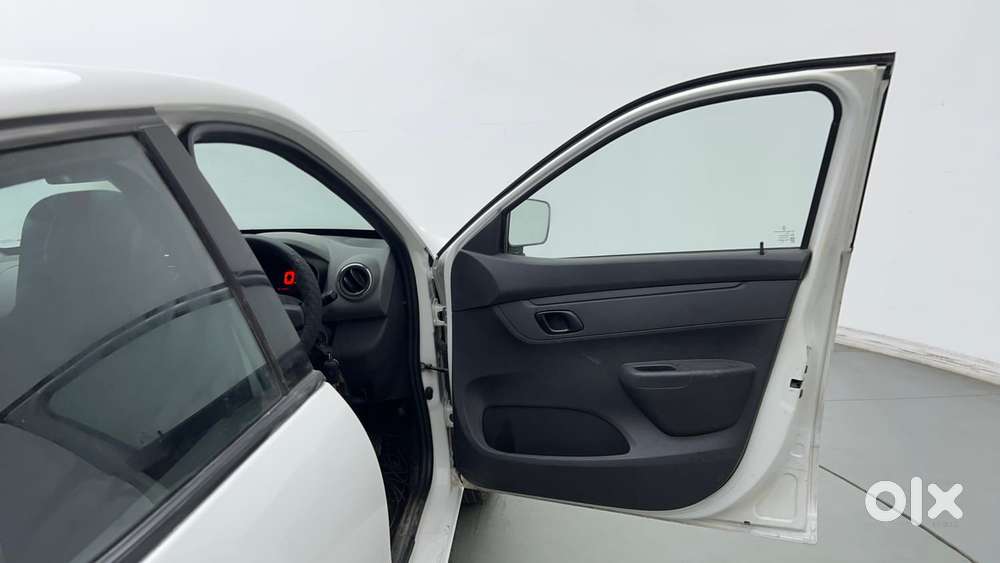 Renault Kwid 1.0 Rxt, 2016, Petrol