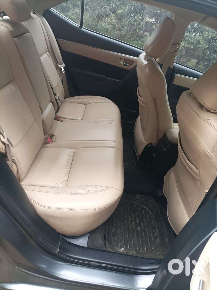 Toyota Corolla Altis 2013-2017 Vl At, 2015, Petrol