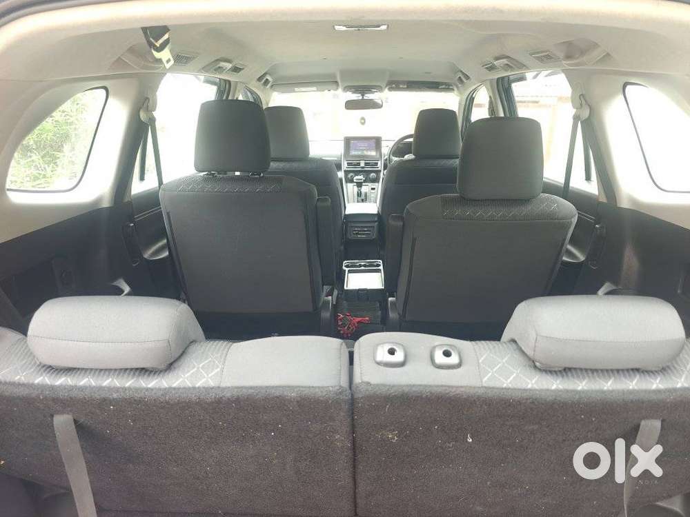 Toyota Innova Hycross 2.0 Gx 7 Str, 2024, Petrol
