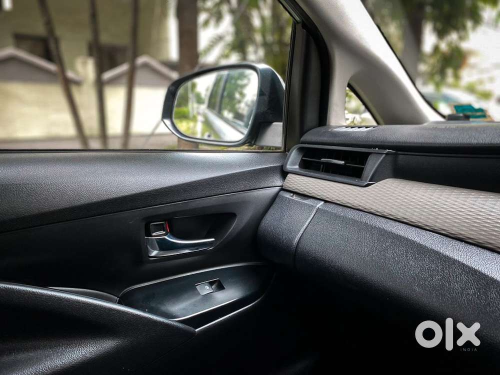 Toyota Innova Crysta 2.4 Gx Mt, 2016, Diesel