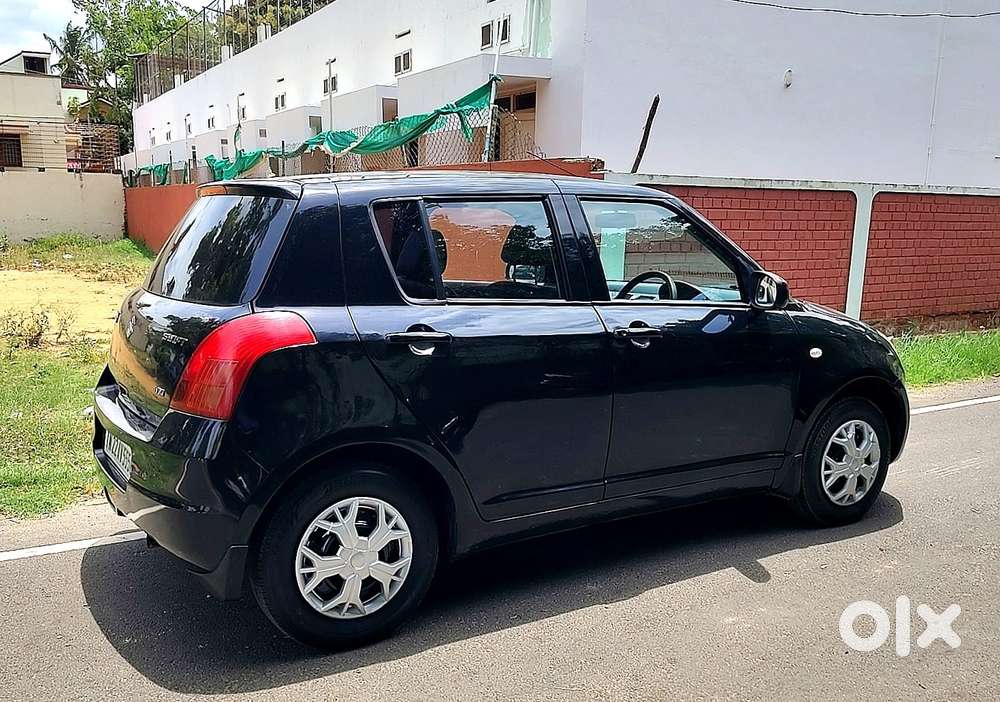 Maruti Suzuki Swift 1.3 Vxi, 2007, Petrol