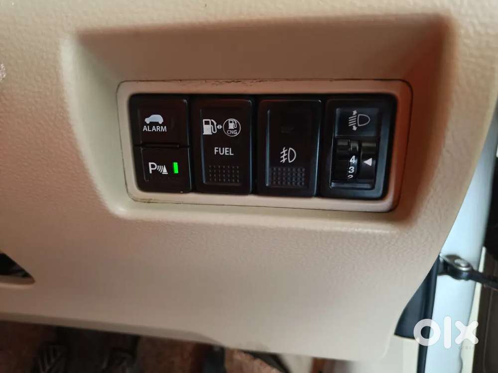 Maruti Suzuki Ertiga 2017 Cng