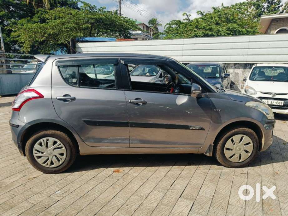 Maruti Suzuki Swift 1.2 Vxi (o), 2015, Petrol