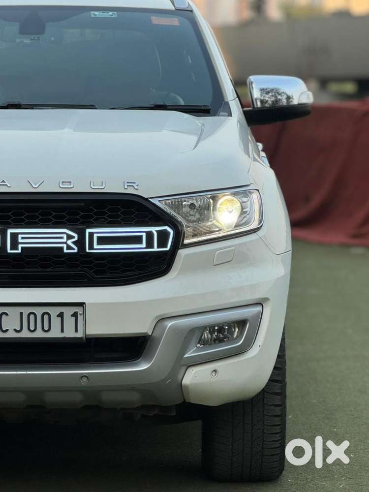 Ford Endeavour 3.2 Titanium At 4x4, 2016, Diesel