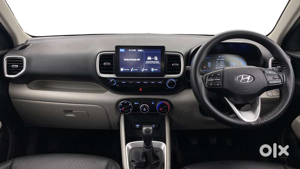 Hyundai Venue 1.2 S (o), 2025, Petrol