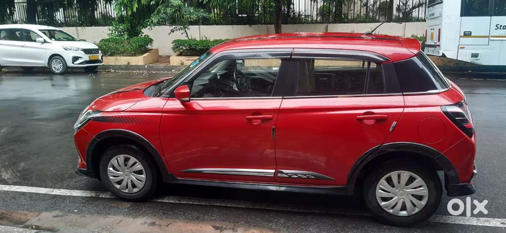Maruti Suzuki New-gen Swift Vxi, 2024, Petrol