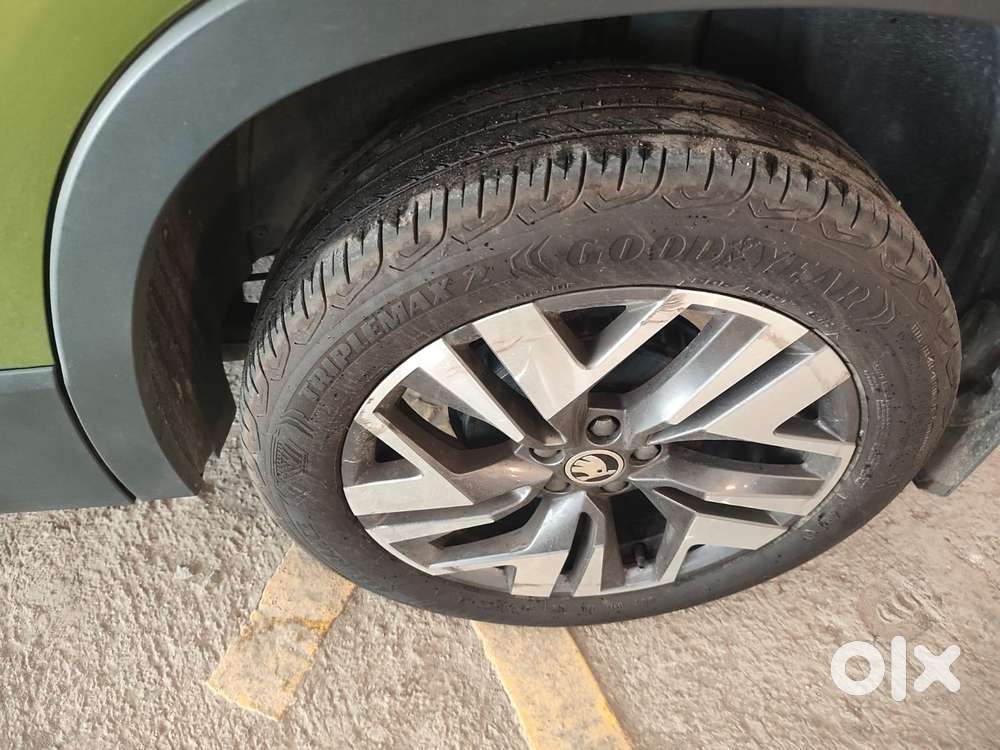 Skoda Kylaq Prestige, 2025, Petrol