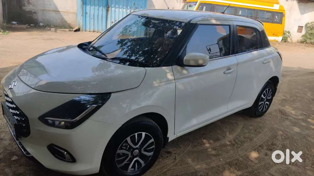 Maruti Suzuki New-gen Swift 2025 Cng & Hybrids 18000 Km Driven