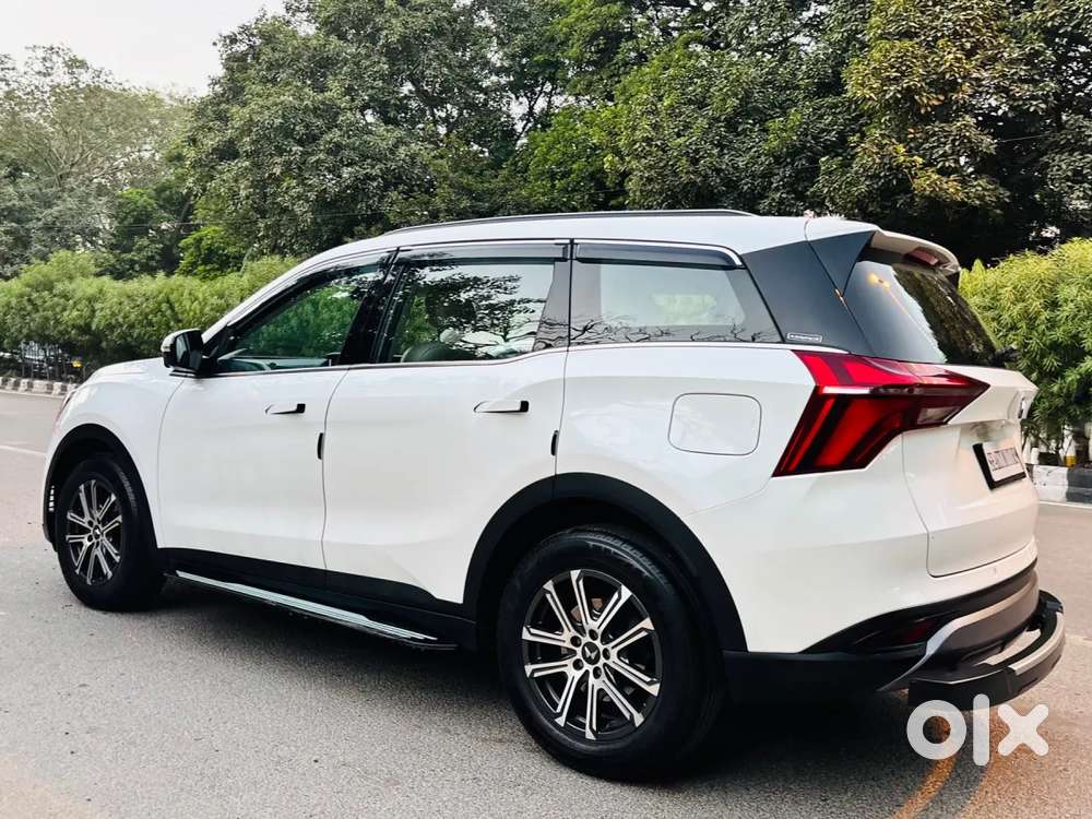 Mahindra Xuv700 Ax7 Luxury Pack Awd, 2022, Petrol