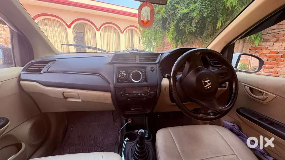 Honda Amaze 2017 Cng & Hybrids Well Maintained