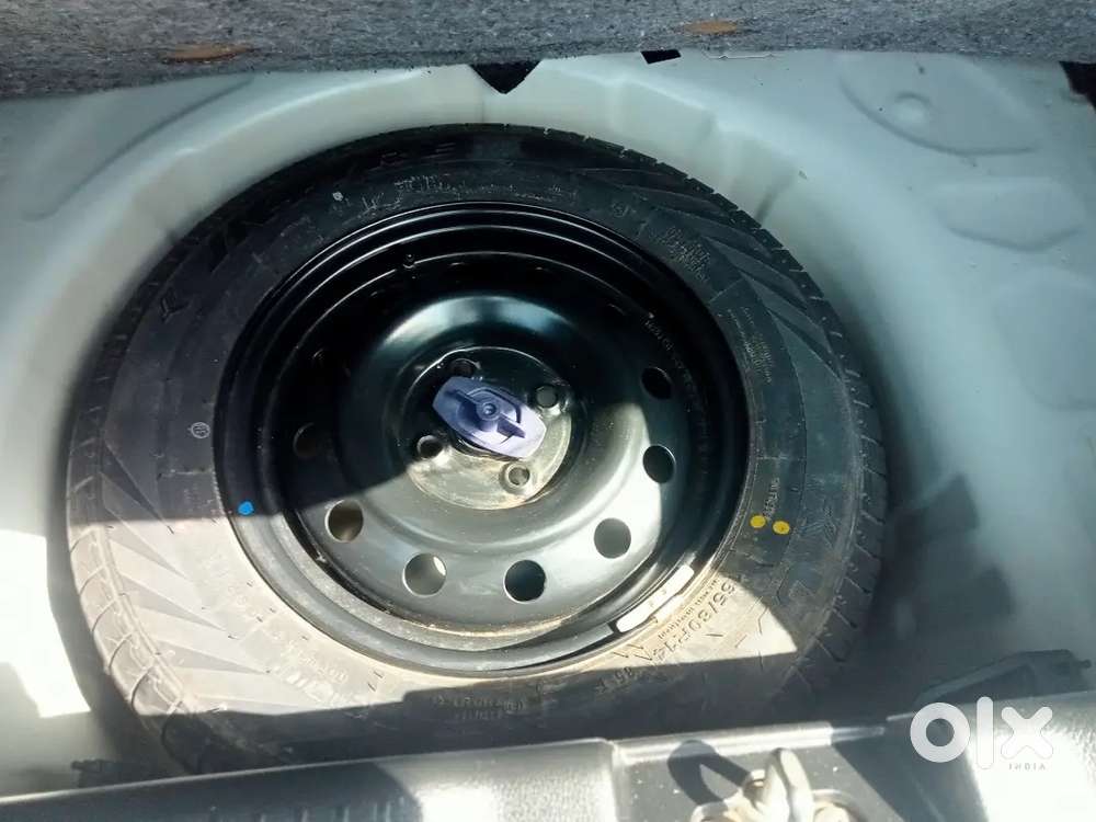 Maruti Suzuki Swift 2021 Vxi