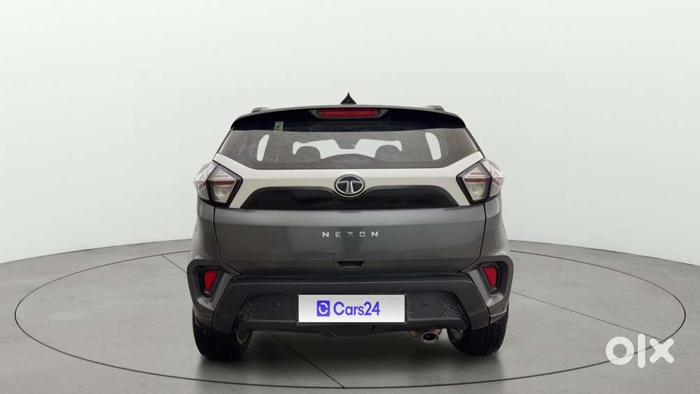 Tata Nexon 1.2 Revotron Xm (s), 2023, Petrol