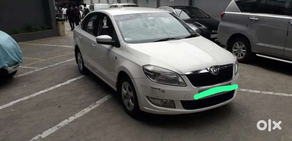 Og Skoda Rapid 1.6 Petrol Top End Model