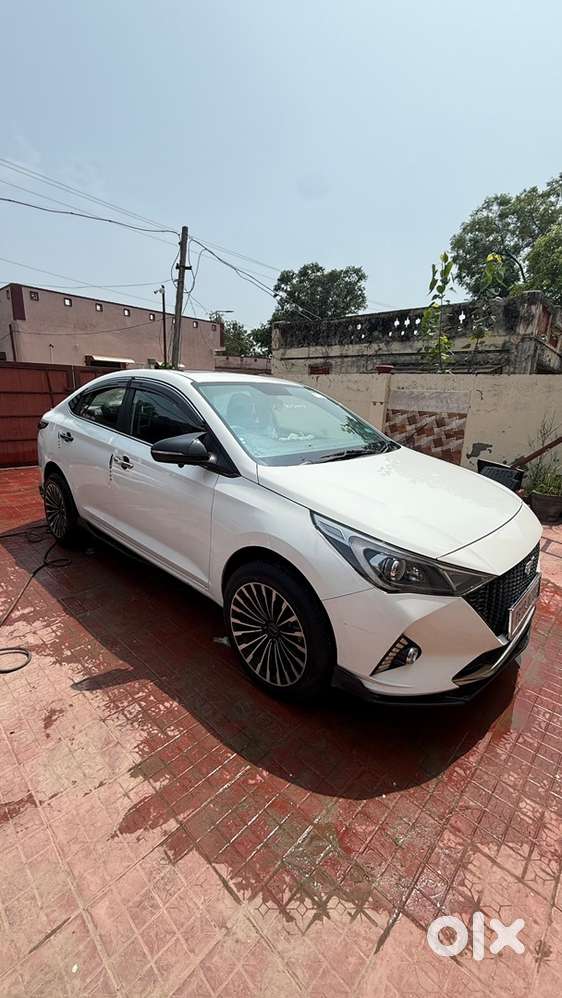 Hyundai Verna Petrol 2023