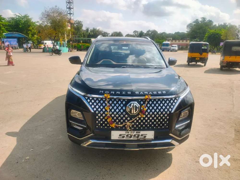 Mg Hector Plus 2023 Petrol 34000 Km Driven