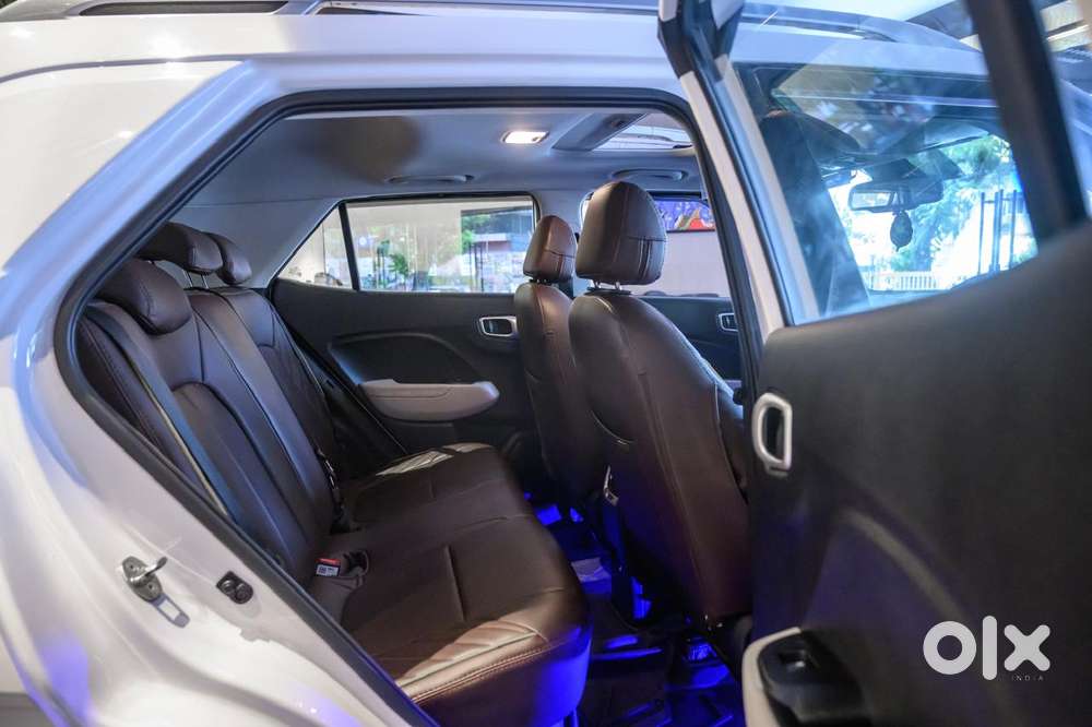 Hyundai Venue 1.0 Sx (o) Turbo Dct, 2025, Petrol